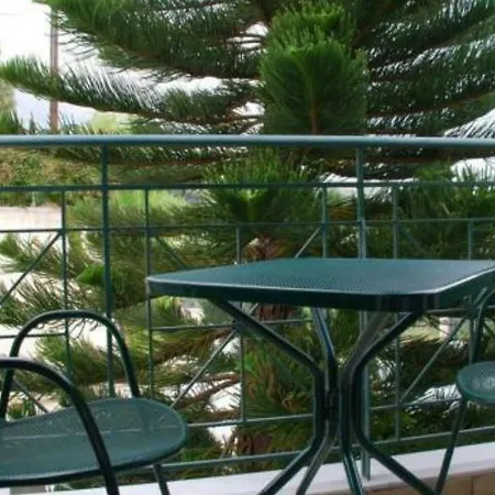 Apartment Naftilos *